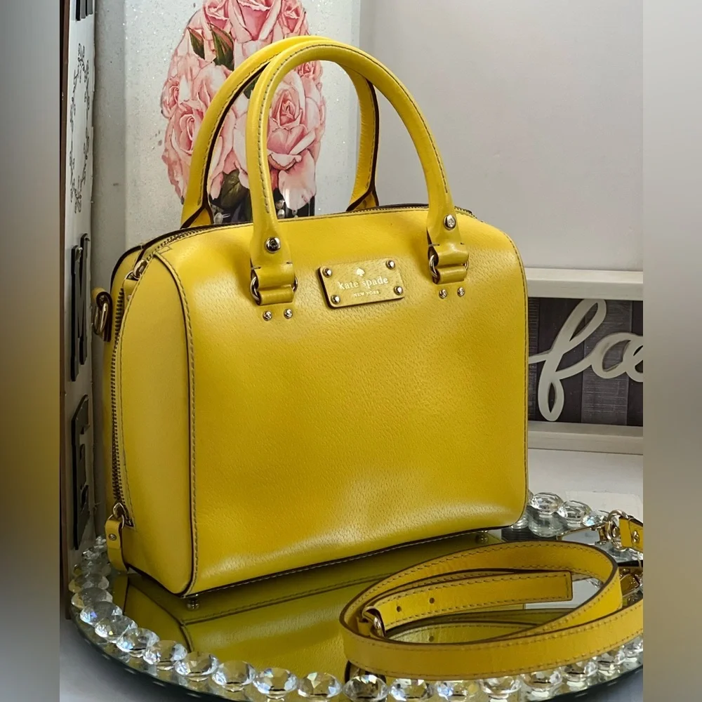 KATE SPADE  Alessa Wellesley yellow leather Satchel Crossbody or Handbag